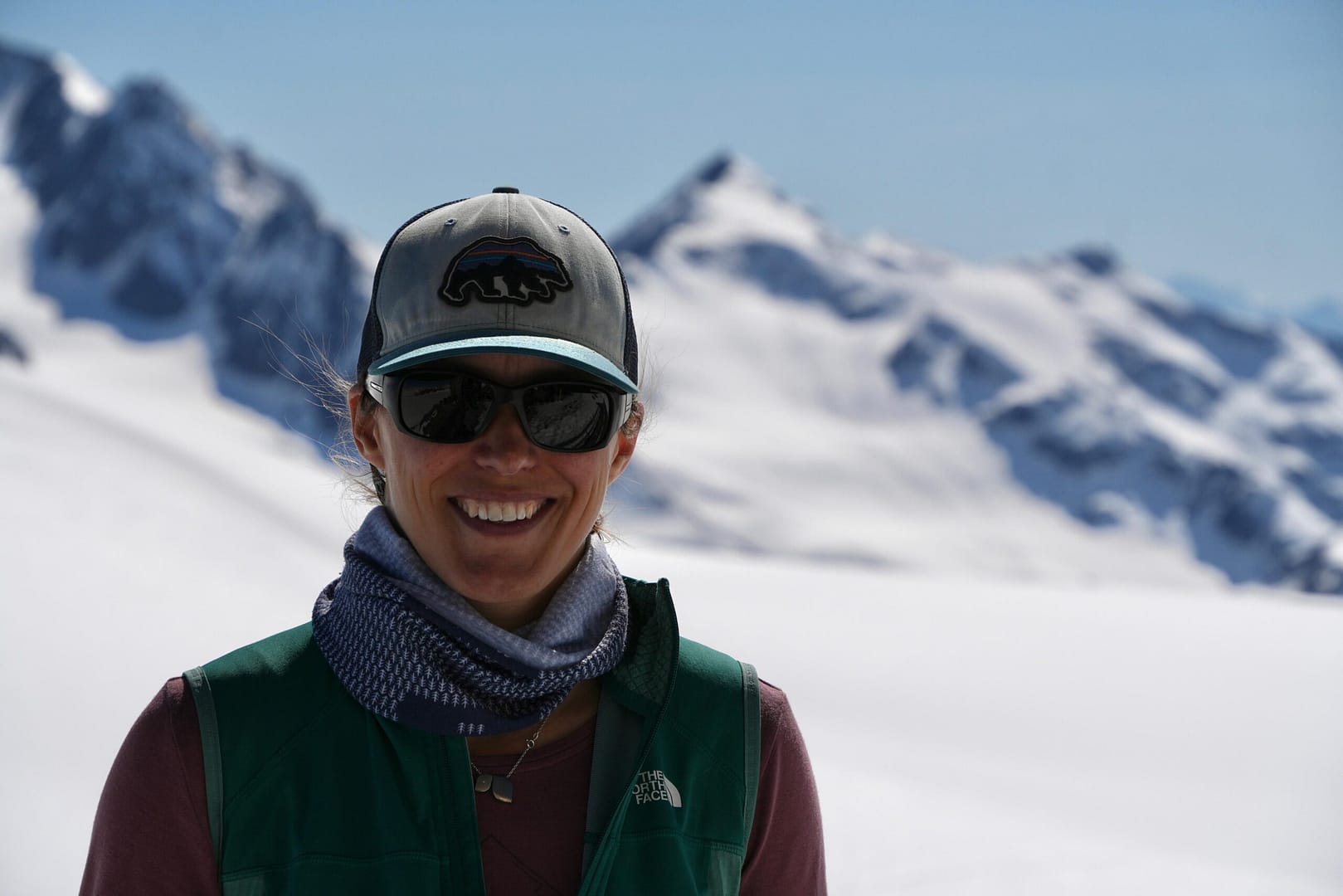 Hochvernaglwand 3.433 m & Mittlere Hintereisspitze 3.450 m (Skihochtour) Hochvernaglwand 3.433 m Mittlere Hintereisspitze 3.450 m Skihochtour1 2 scaled